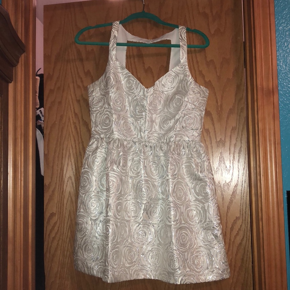 Willa - NWT dress